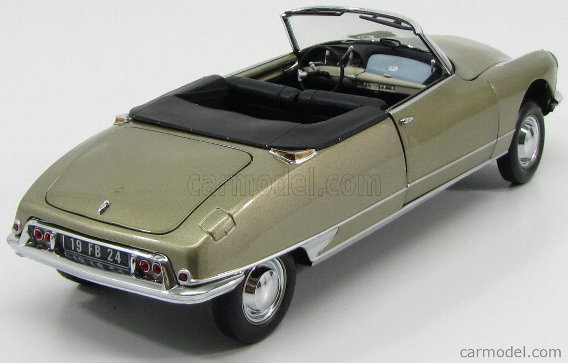 CITROEN - DS19 CABRIOLET 1961