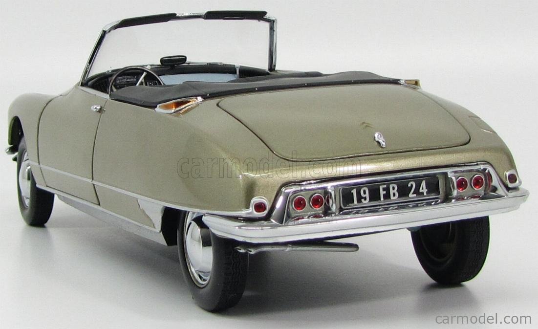 Maquette Norev Citroën DS19 Cabriolet 1961 - Échelle 1:18, Couleur Sahara Grey Metallic - Occasion