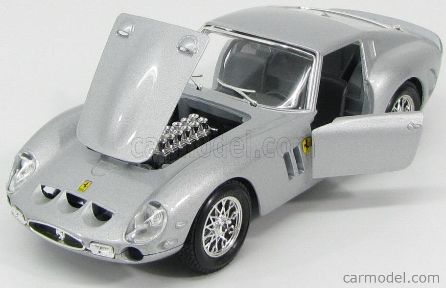 BURAGO 0510 Scale 1/24 | FERRARI 250 GTO 1962 SILVET