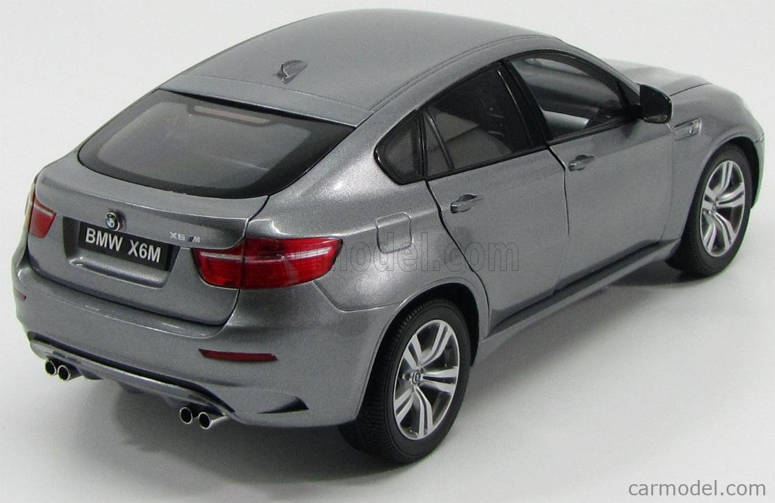 KYOSHO 08762SG Scale 1/18 | BMW X6M E71M 2010 SPACE GREY MET