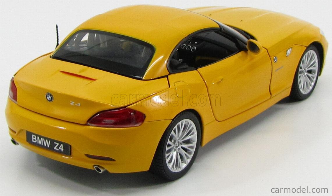 京商 BMW Z4 sDrive 35i (E89) 1/18 ミニカー 白 - ミニカー