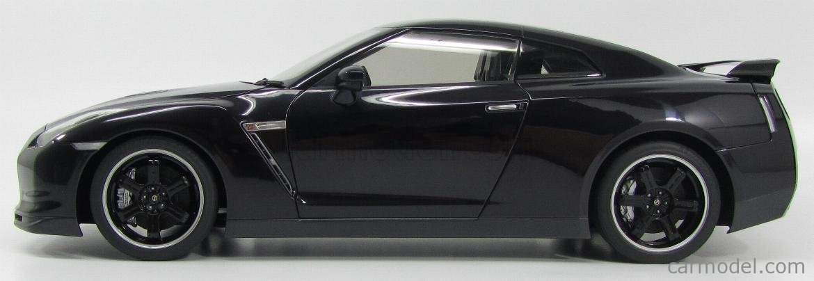 AUTOART 12201 Scale 1/12 | NISSAN GT-R R35 SpecV 2010