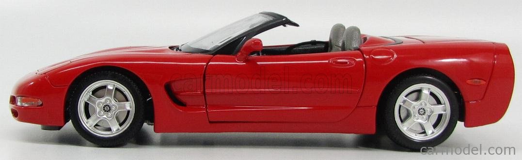 c5 corvette convertible diecast model