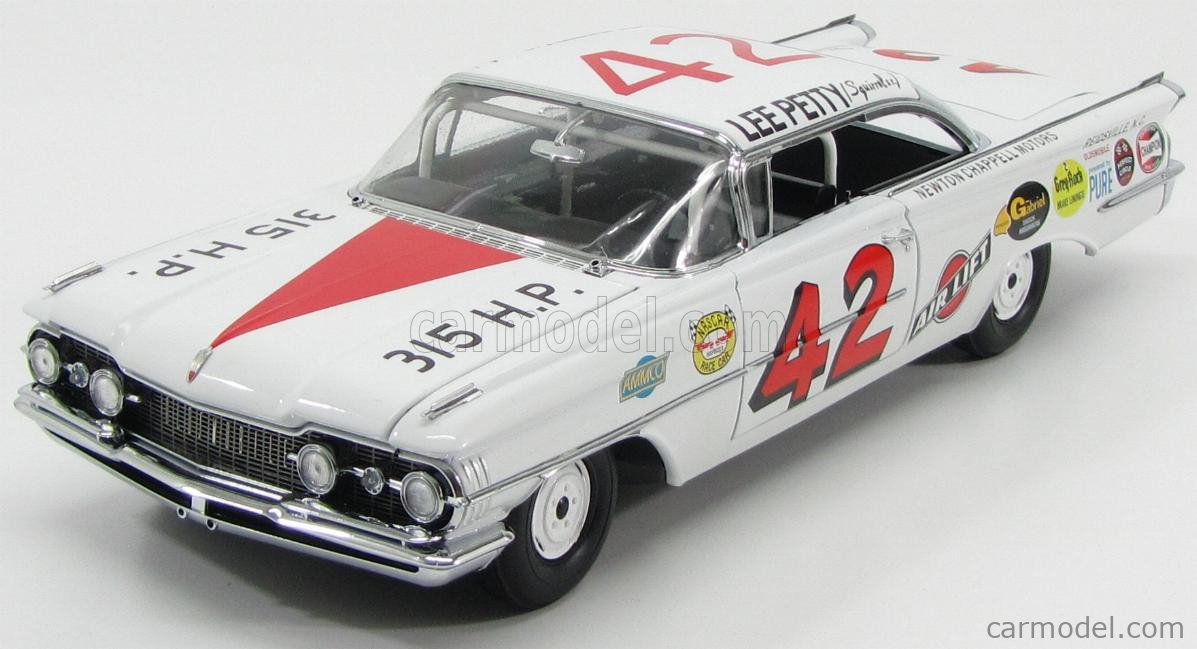 ミニカー 1959 Oldsmobile '88' #42 Lee Petty 1/18 1959 Oldsmobile '88' #42 Lee Petty 1/18 - メルカリ