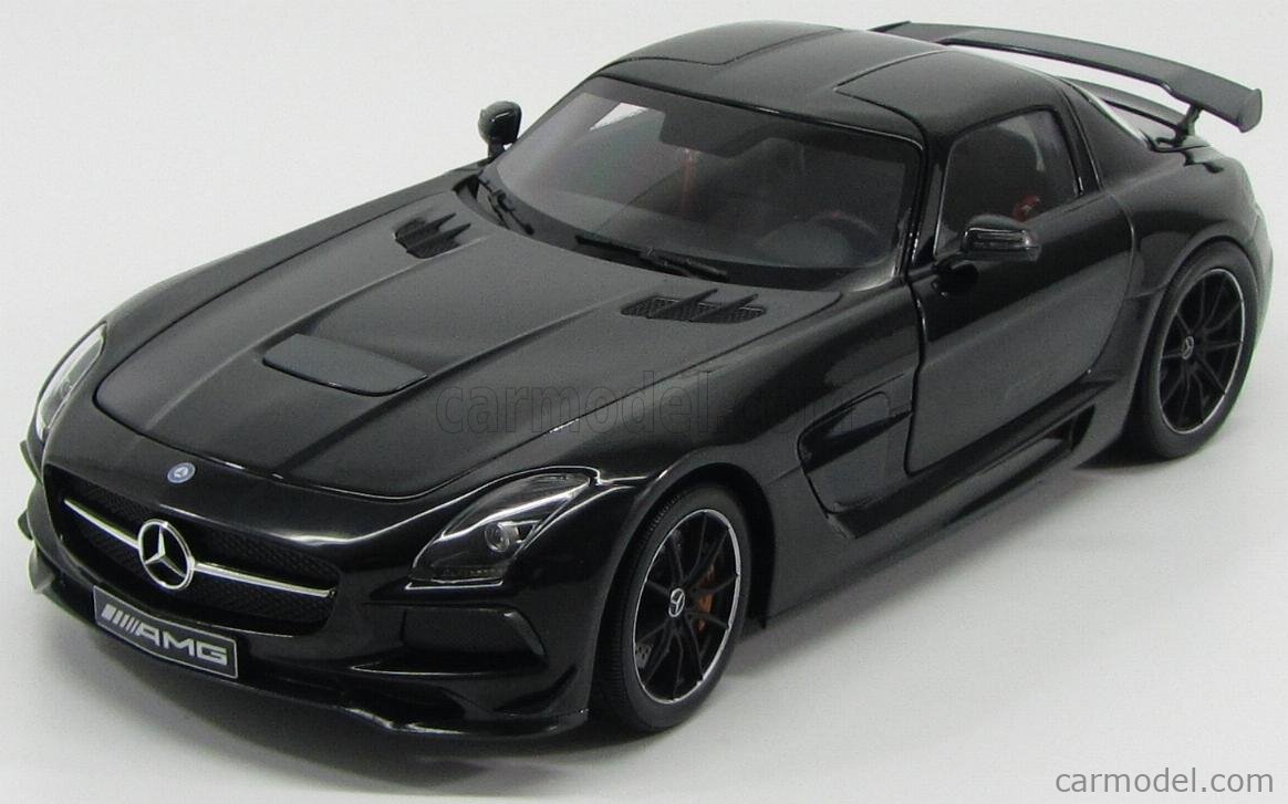 1/18ＳＬＳ　ＡＭＧ MINICHAMPS 110033020 Scale 1/18 | MERCEDES BENZ SLS COUPE