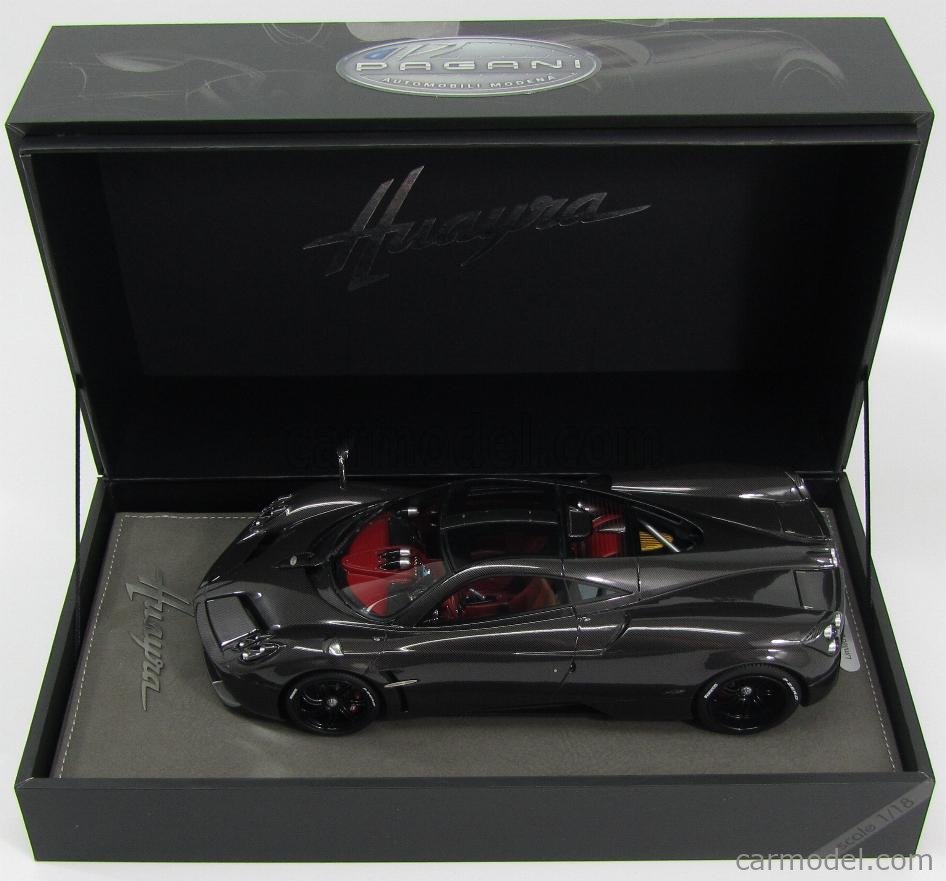 Miniature Pagani Huayra Salon Genève 2012 - Carbone 1/18 BBR P1832CF - Occasion