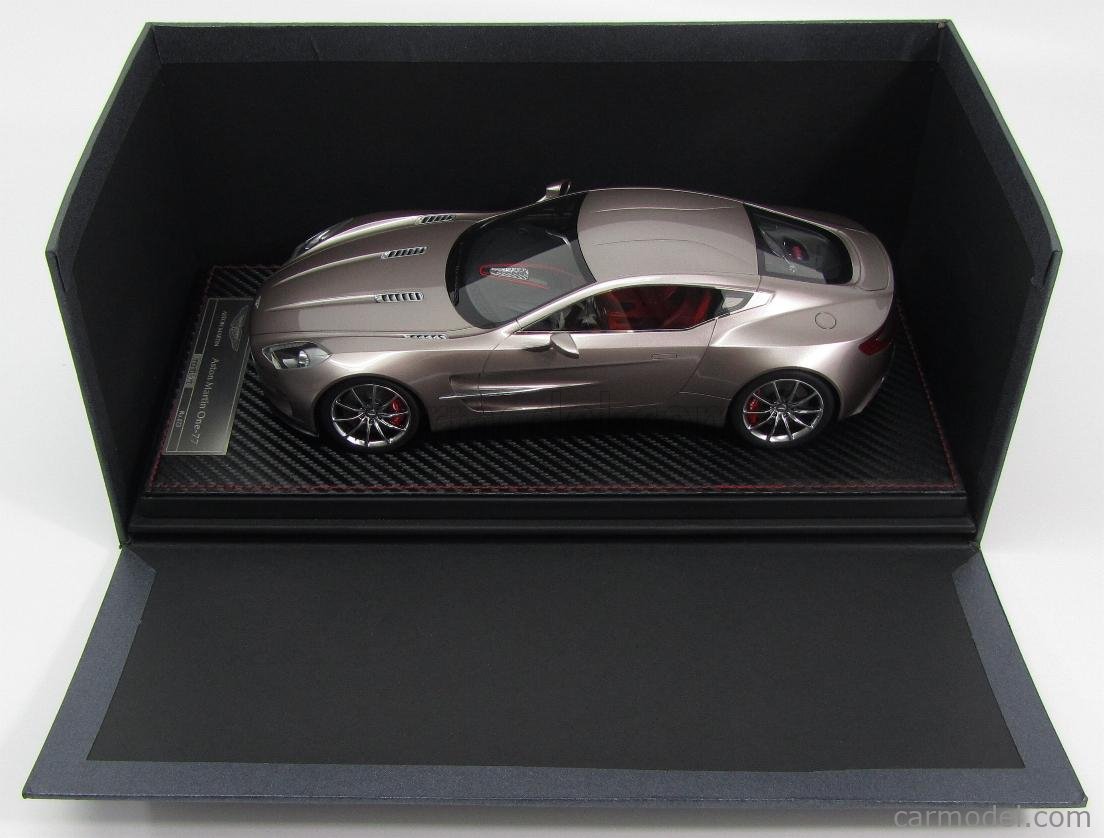 FRONTI-ART F019-32 Masstab: 1/18 | ASTON MARTIN ONE-77 2009