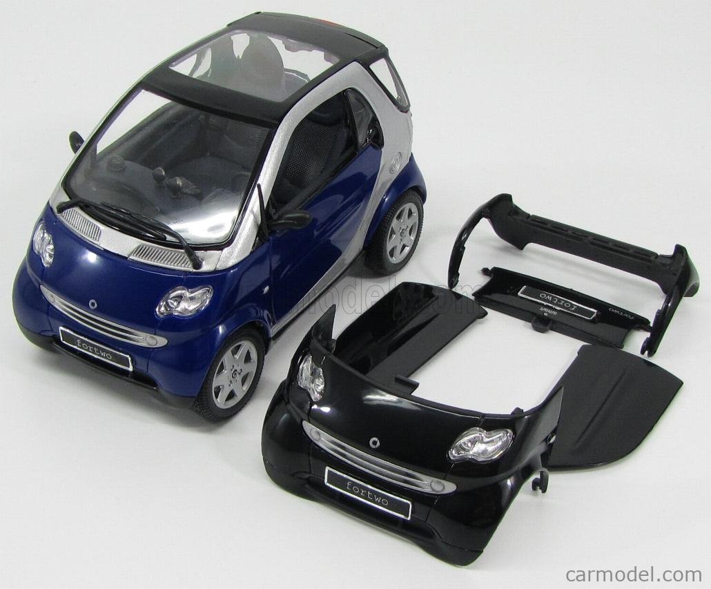 Maisto 31852bl Echelle 118 Smart Fortwo Coupe 2007 Blue Silver