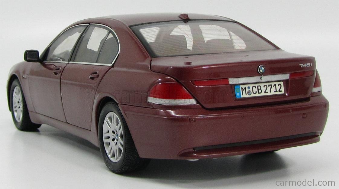 BMW 745i 1/18 - ミニカー