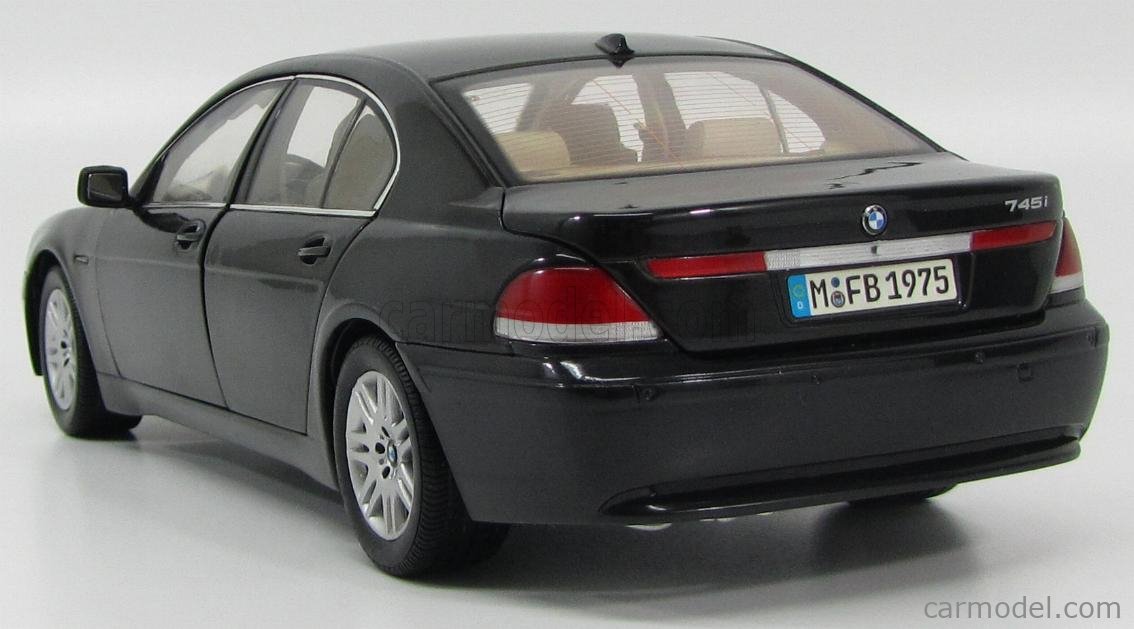 BMW - 7-SERIES 745i 2005