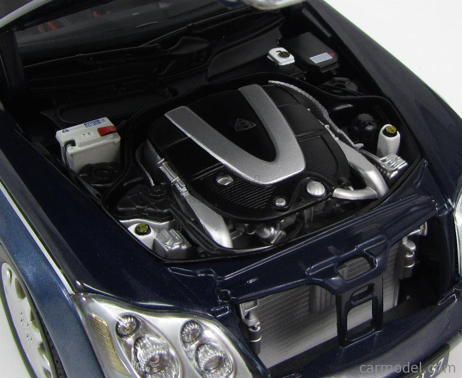 AUTOART B66962157 Scale 1/18 | MAYBACH 57S 2005 2 TONE BLUE MET