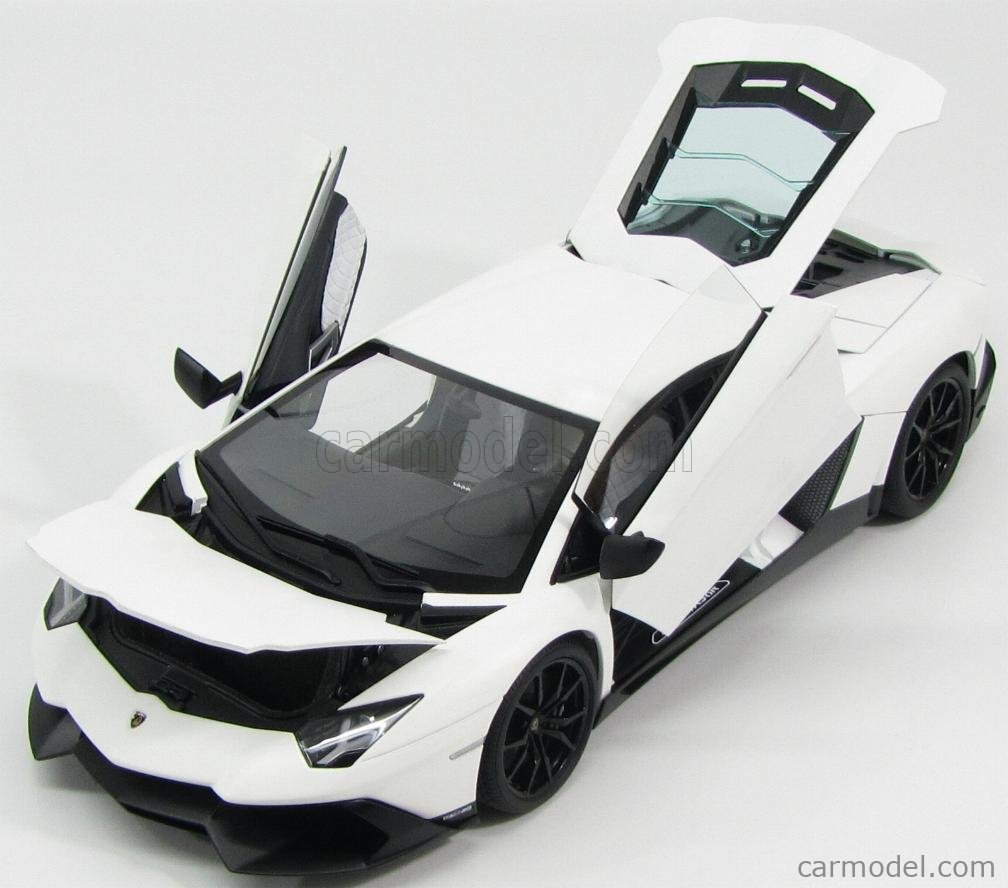 AUTOART 74683 Scale 1/18 | LAMBORGHINI AVENTADOR LP720-4 - 50th