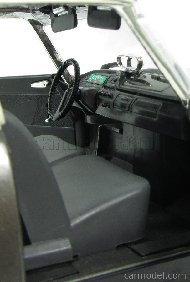 Solido - 1:18 - Citroën DS Berline - 65