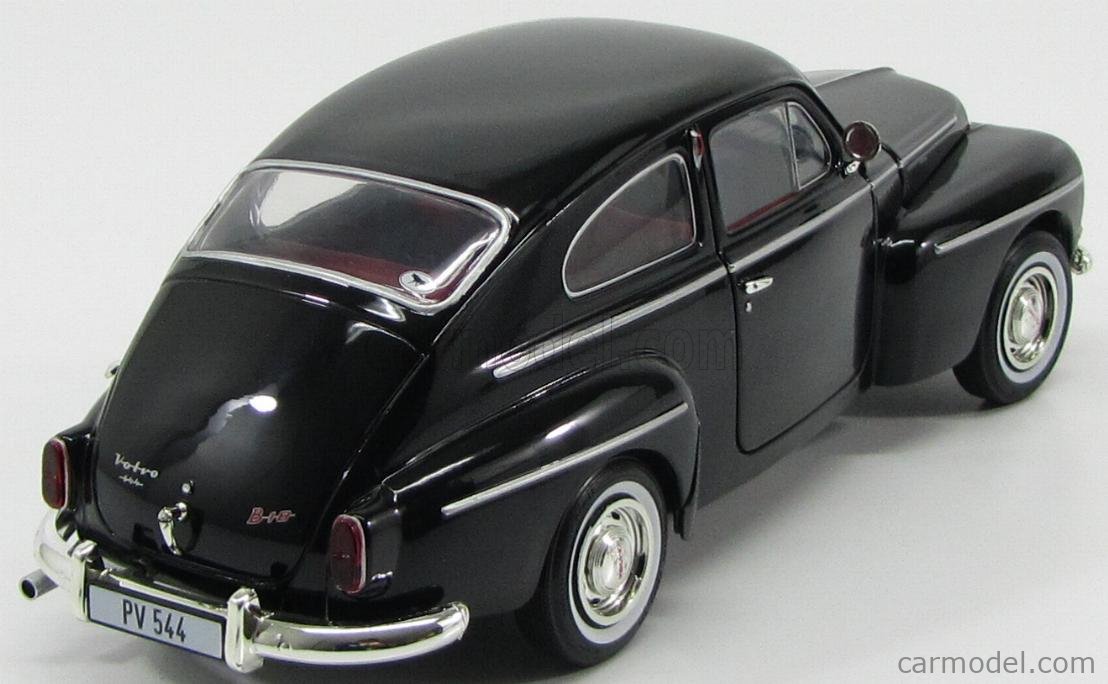 REVELL 08479 Scale 1/18 | VOLVO PV544 1958 - RED INTERIOR BLACK
