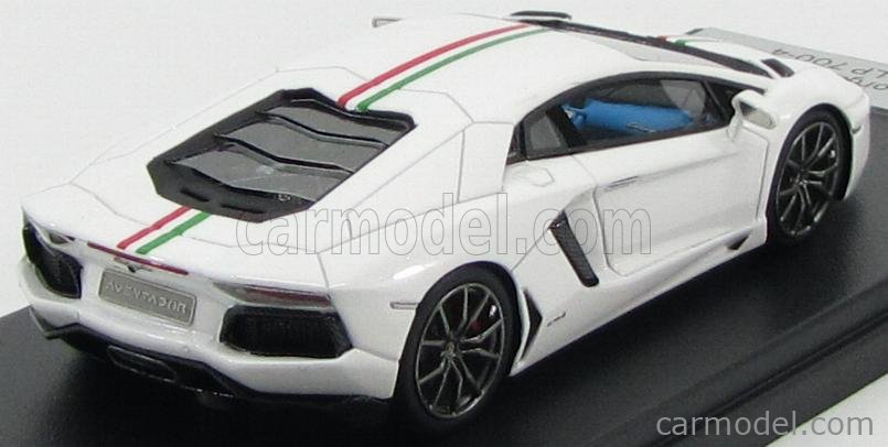 LAMBORGHINI - AVENTADOR LP700-4 NAZIONALE 2011 - NATIONAL WITH ITALIAN  STRIPES