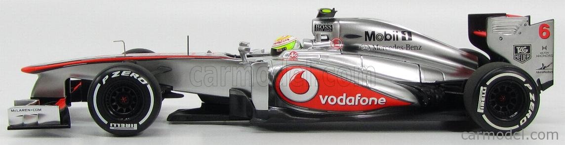 MINICHAMPS 1:18 F1カー JENSON Minichamps 1:18 Brawn GP BGP 001 Jenson Button Winner