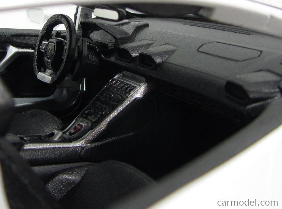 Véhicule miniature - BBURAGO - 1/24 LAMBORGHINI Huracan Peformante