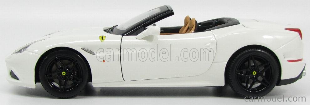 BURAGO 18-16904WH Scale 1/18 | FERRARI CALIFORNIA T SPIDER