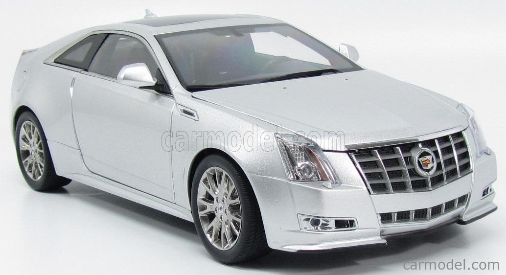 KYOSHO G002S Scale 1/18 | CADILLAC CTS-V 4-DOOR 2009 SILVER