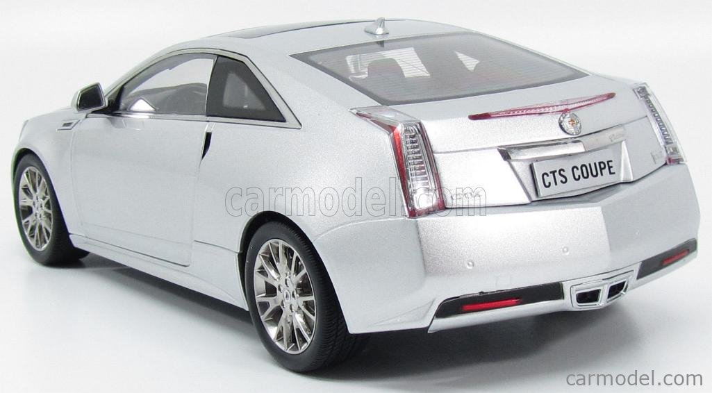 KYOSHO G002S Scale 1/18 | CADILLAC CTS-V 4-DOOR 2009 SILVER