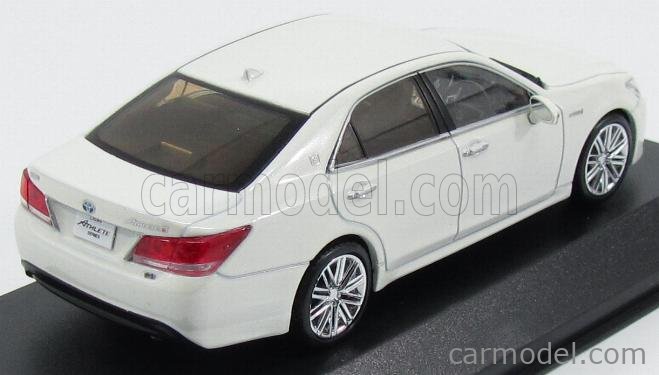 KYOSHO トヨタ　クラウン　Hybrid  Athlete G ミニカー Amazon.co.jp: Kyosho Original 1/43 Toyota Crown hybrid