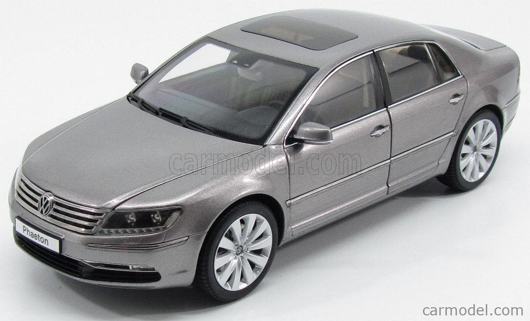 セレクトショップ ミニカー1/18 箱ありVolkswagen phaeton No.381