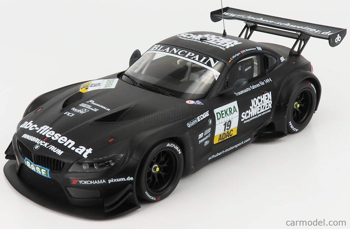 Minichamps 1/18 BMW Z4 GT3 (E89) WINNERS ADAC GT MASTERS 2013-