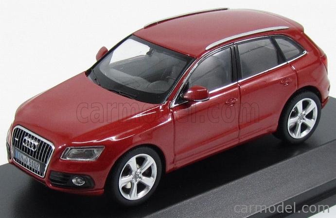 VOITURE MINIATURE AUDI Q5 ROUGE SCHUCO 1/43 ETAT NEUF