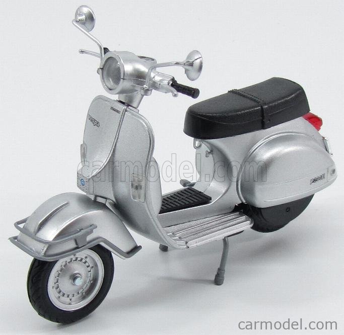 - Figura Vespa 1978 p200e S U R T I D O 1:12 16 cm Maqueta de motocicleta NewRay 42213 42213