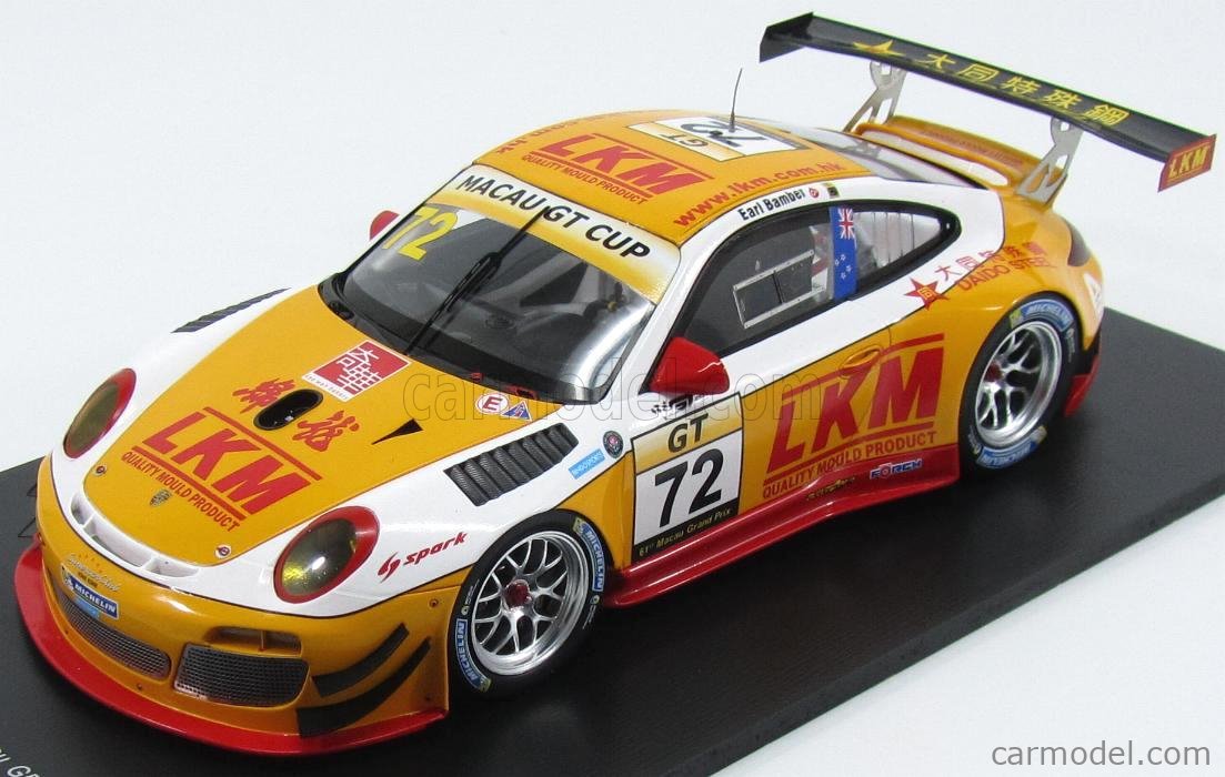 PORSCHE - 911 997-2 GT3 R TEAM LKM GT CUP N 72 8th MACAU GP 2014 E.BAMBER