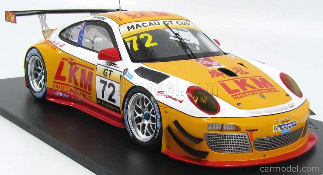 SPARK-MODEL 18SA001 Scale 1/18 | PORSCHE 911 997-2 GT3 R TEAM LKM 