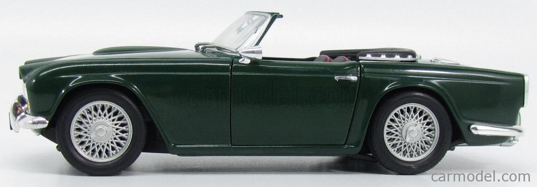 REVELL 08827 Masstab: 1/18 | TRIUMPH TR4 SPIDER 1979 GREEN