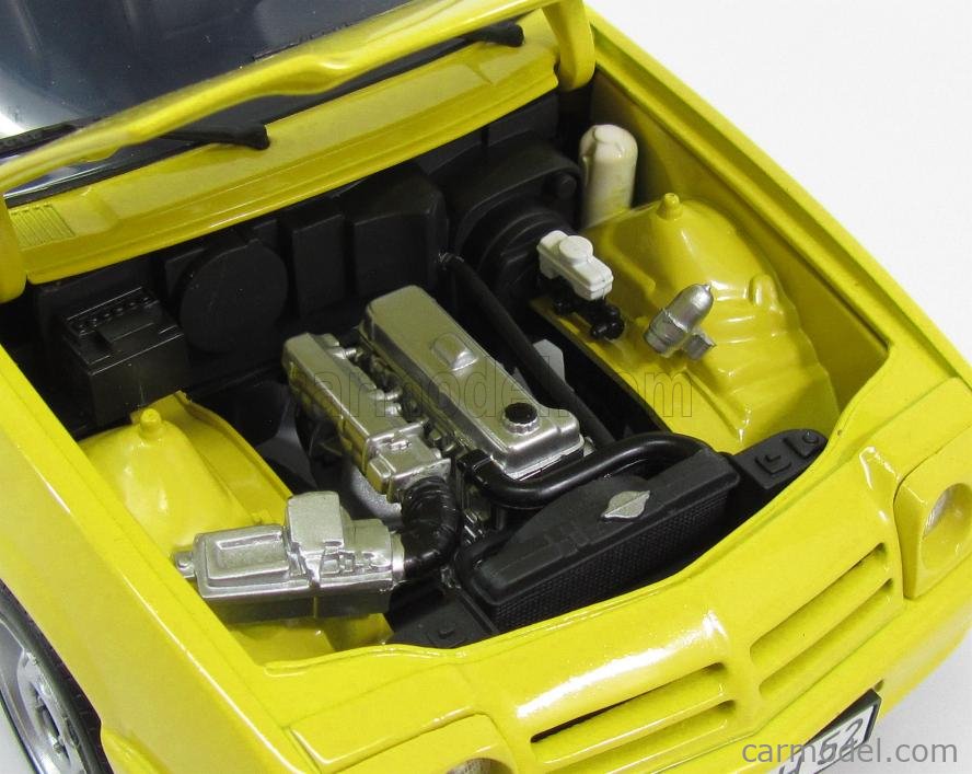 REVELL 08421 Scale 1/18 | OPEL MANTA B GT/E 1977 YELLOW