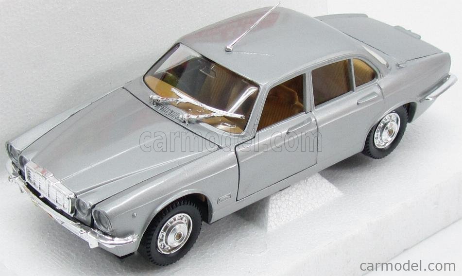 A Better Shade of Blue: 1997 Jaguar XJ6L