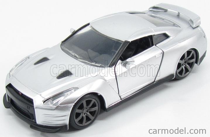 silver gtr fast and furious