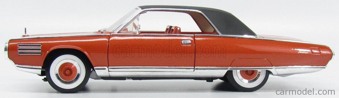 YAT-MING 92448ORMT Scale 1/18 | CHRYSLER TURBINE 1963 ORANGE MET