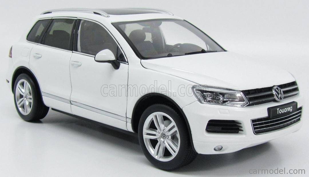 WELLY 11005MB-WH Scale 1/18 | VOLKSWAGEN TOUAREG V6 TSi FACELIFT 2015 WHITE