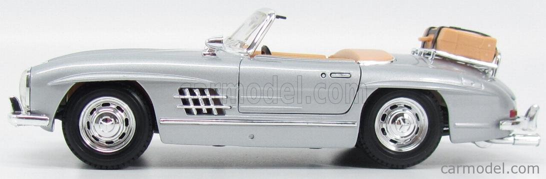 BURAGO 1//18 MERCEDES BENZ 300 SL Roadster TOURING SPIDER 1957 SILVER MODEL