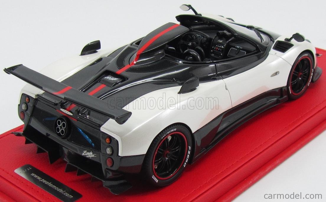 PEAKO 81800A Scale 1/18 | PAGANI ZONDA 5 CINQUE ROADSTER