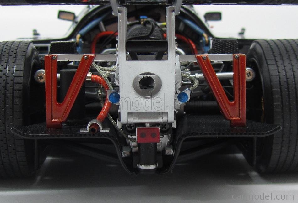 EXOTO EXO18197 Scale 1/18 | MERCEDES BENZ SAUBER C9 TEAM SAUBER