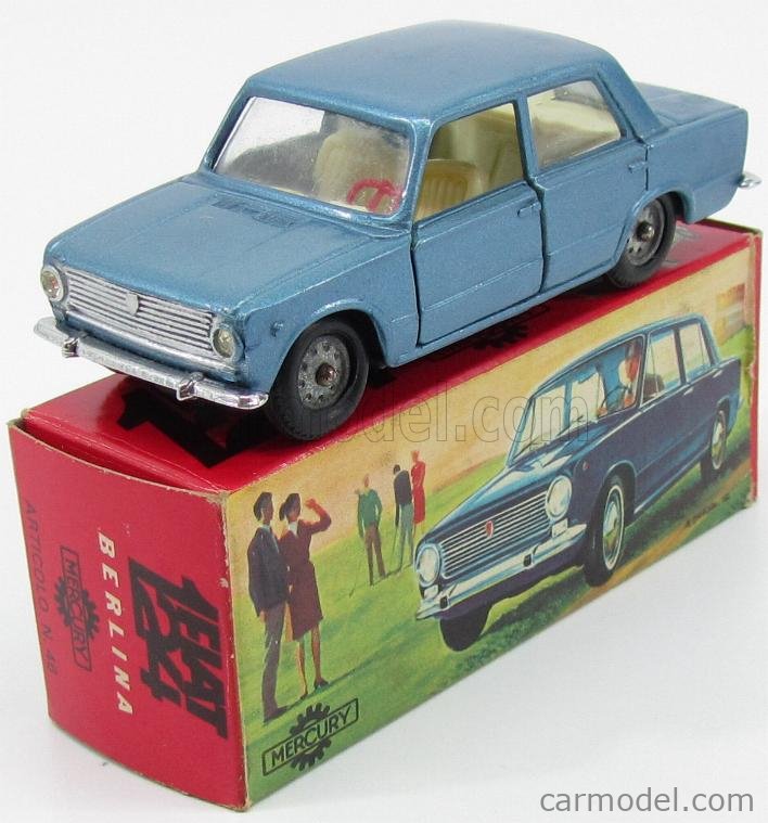 Miniature FIAT 500 L ROUGE 1/43
