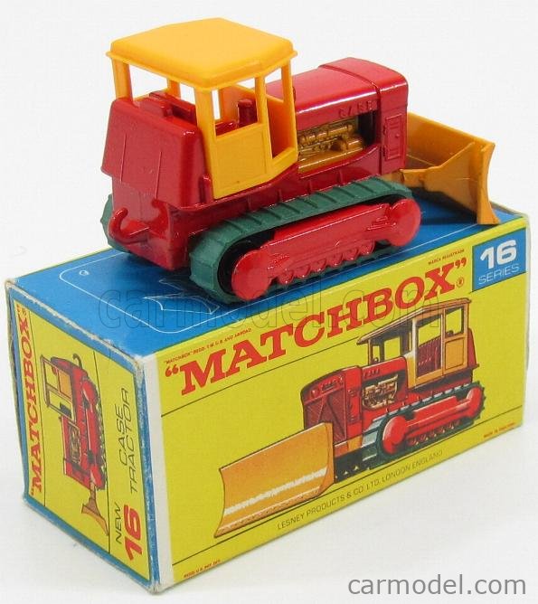 MATCHBOX 16 Scale 1/66 | CASE-IH TRACTOR RED YELLOW