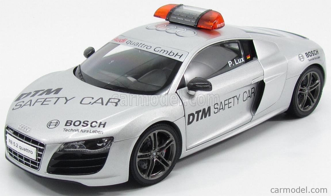 Audi R8 5.2 Safety Car DTM 2010