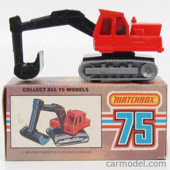 MATCHBOX 32 Scale 1/66 ATLAS COPCO EXCAVATOR RED BLACK