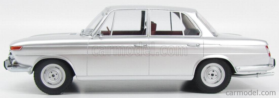 BMW Miniature Heritage 1800 Ti - 1:18 scale