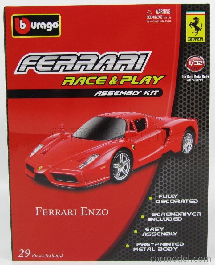 Ferrari Enzo Ferrari rouge échelle 1:32 de Bburago 