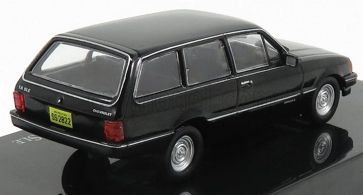 MODELLINO AUTO STATICO CHEVROLET MARAJO 1.6 SLE SW STATION WAGON 1989 NERO 1/43