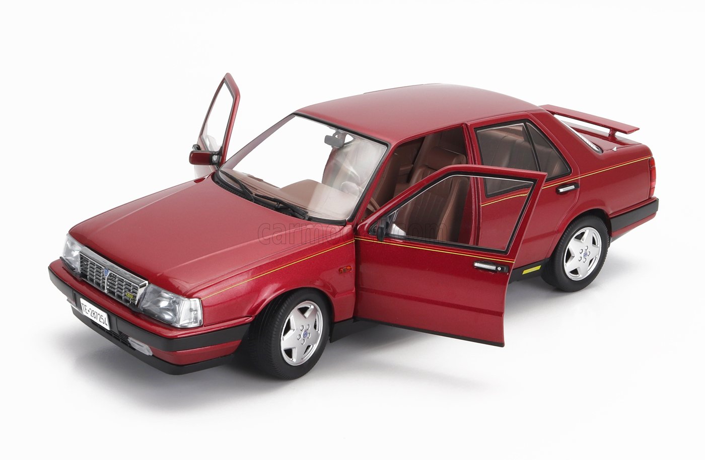 1/18 MITICA-DIECAST - LANCIA - THEMA 8.32 FERRARI 1S 1986