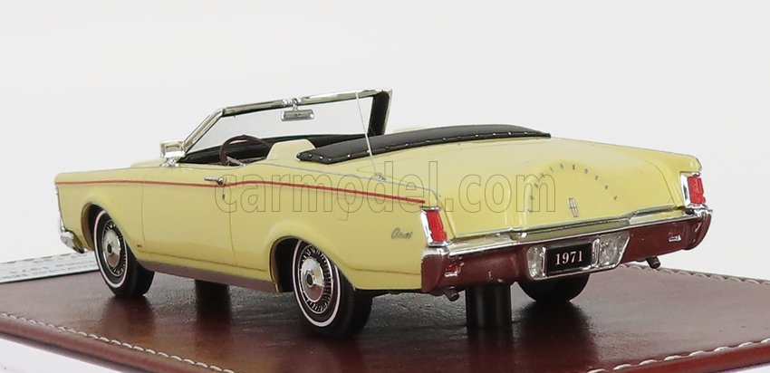 Modèle Réduit 1:43 Lincoln Continental Mark III Cabriolet 1971 - Great-Iconic-Models