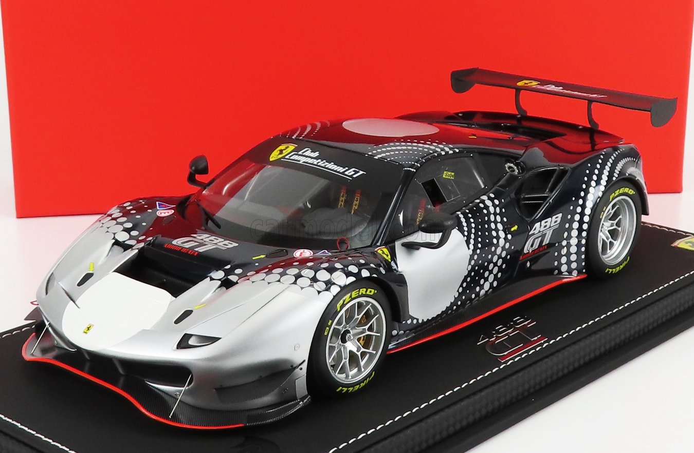 BBR 1/18 Ferrari 488 GT Modificata Club Competizioni GT 2020 - Avec Vitrine